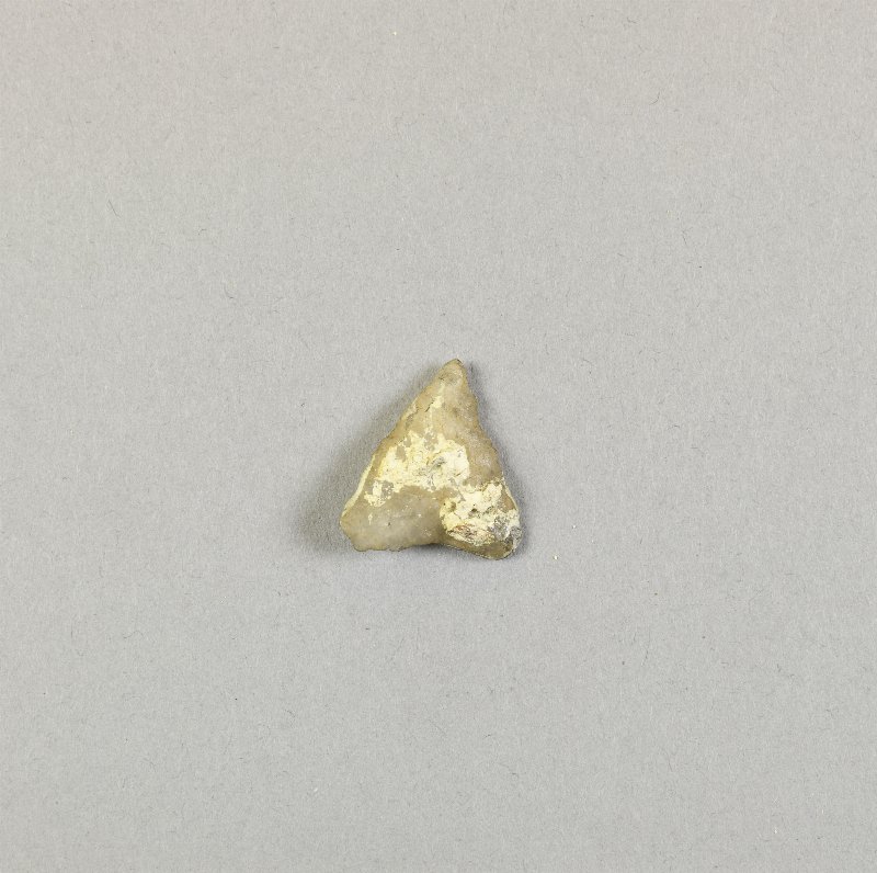 906692
