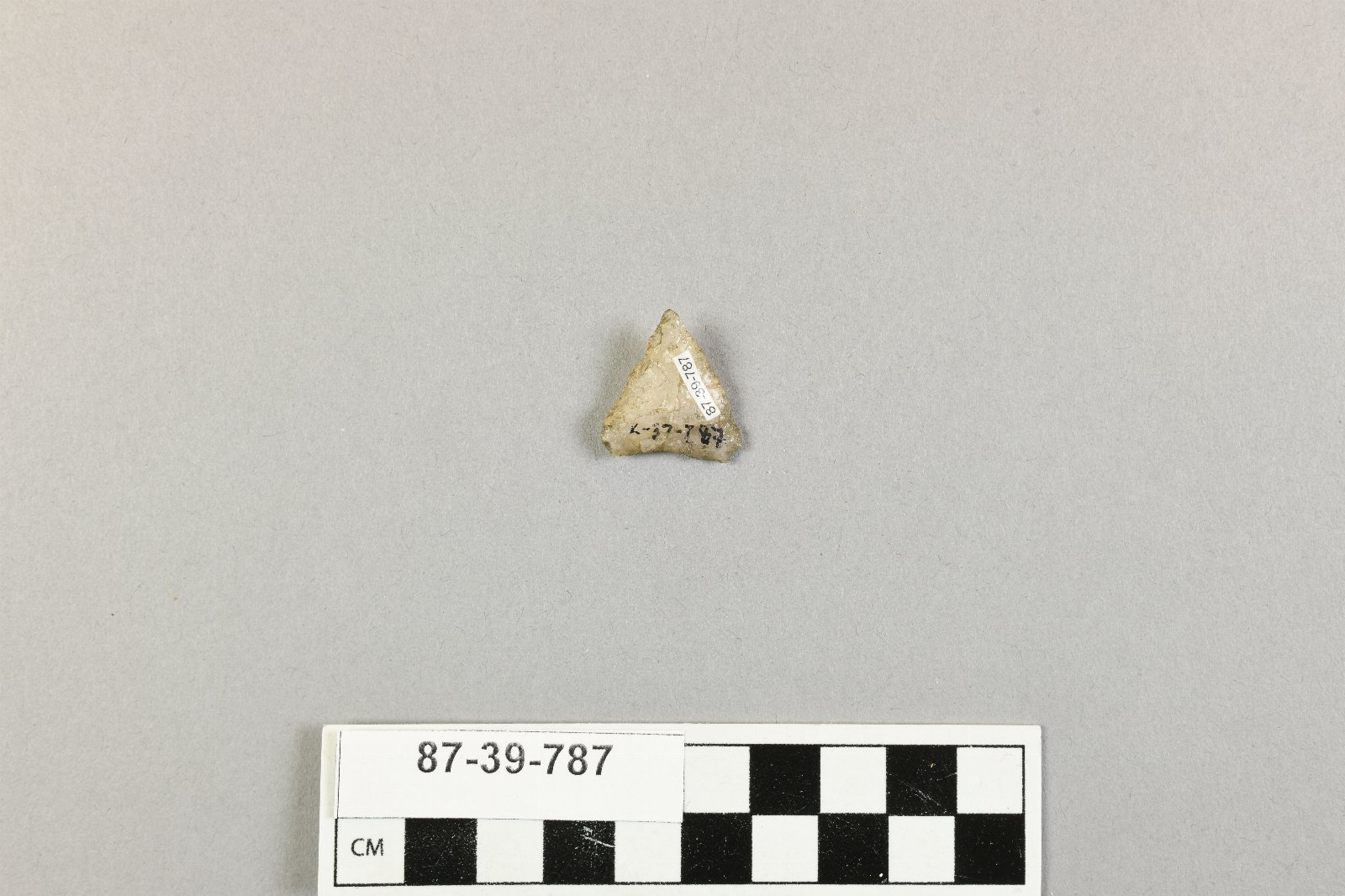 906822