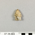 906858