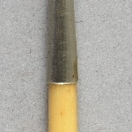 907329