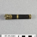 907371
