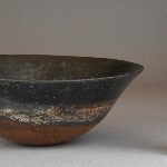 907534