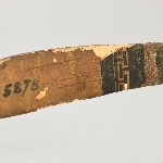 908385