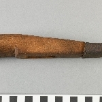 908429