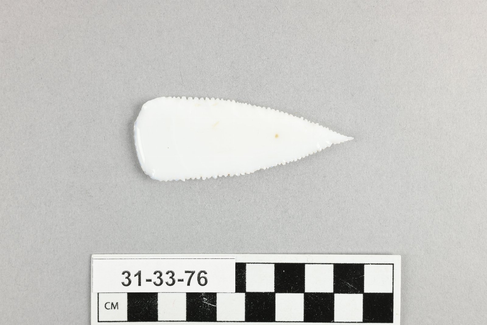 910677