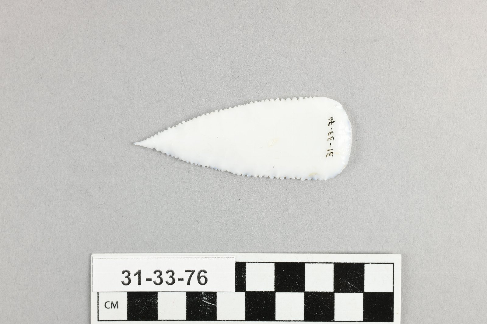 910678