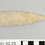 910683