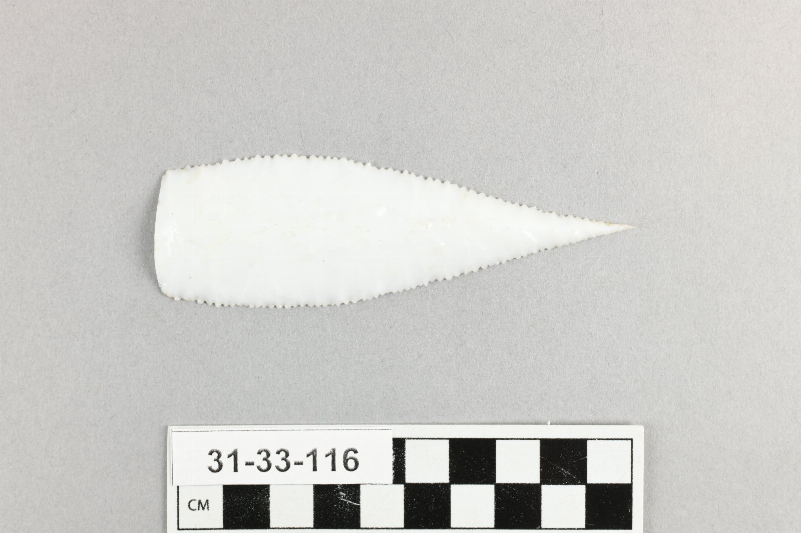 910749