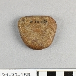 910796