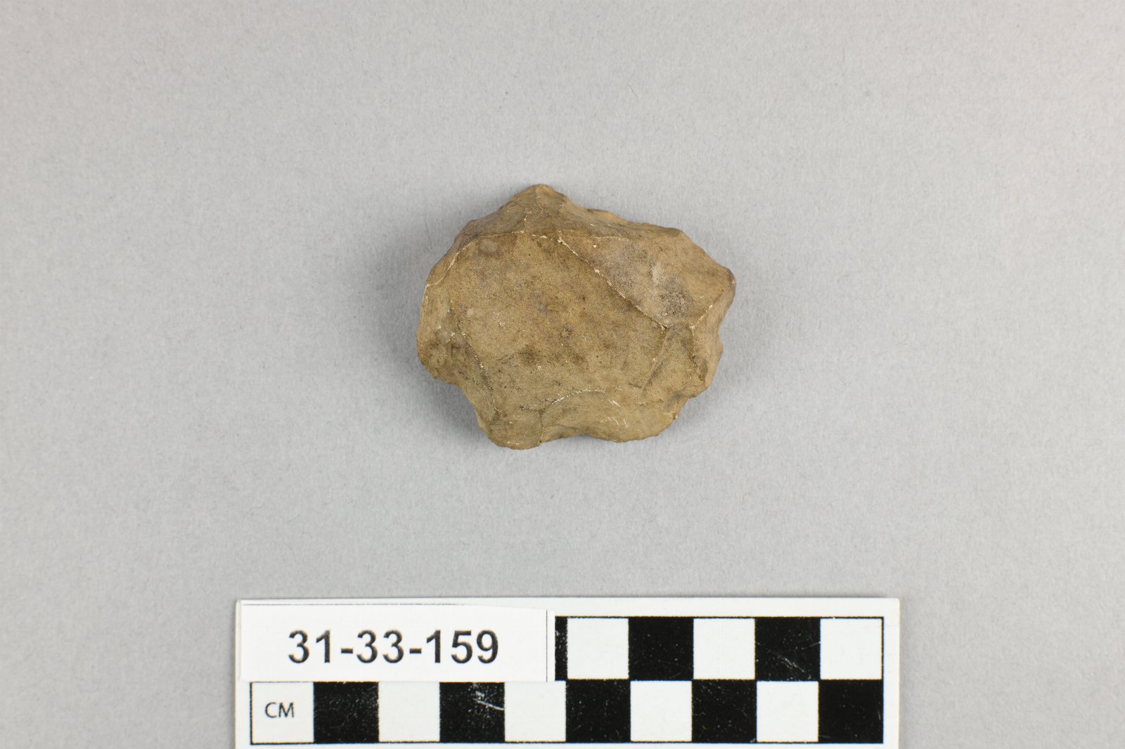 910797