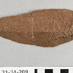 910856