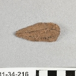 910870