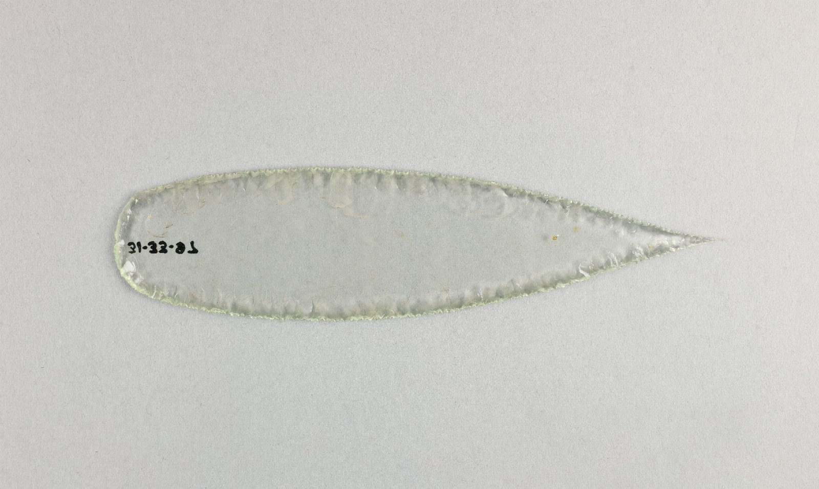 910963