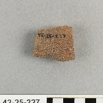 912180