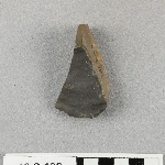 913177