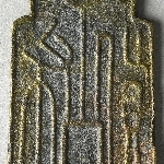 913478