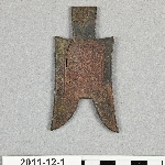 913489