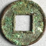 913511