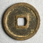 913555