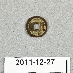 913594
