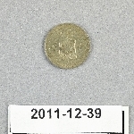 913641