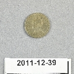 913642