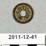 913649
