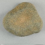 913773
