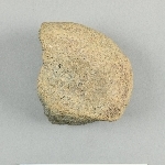913798