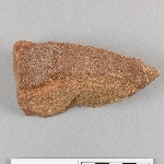 913976