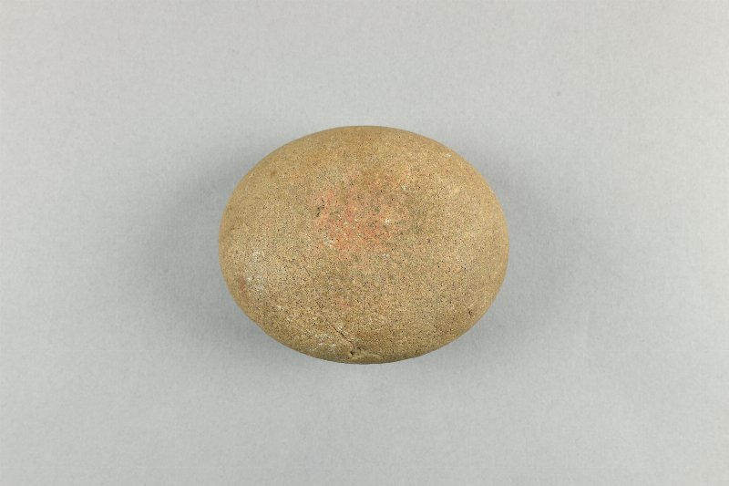 914050