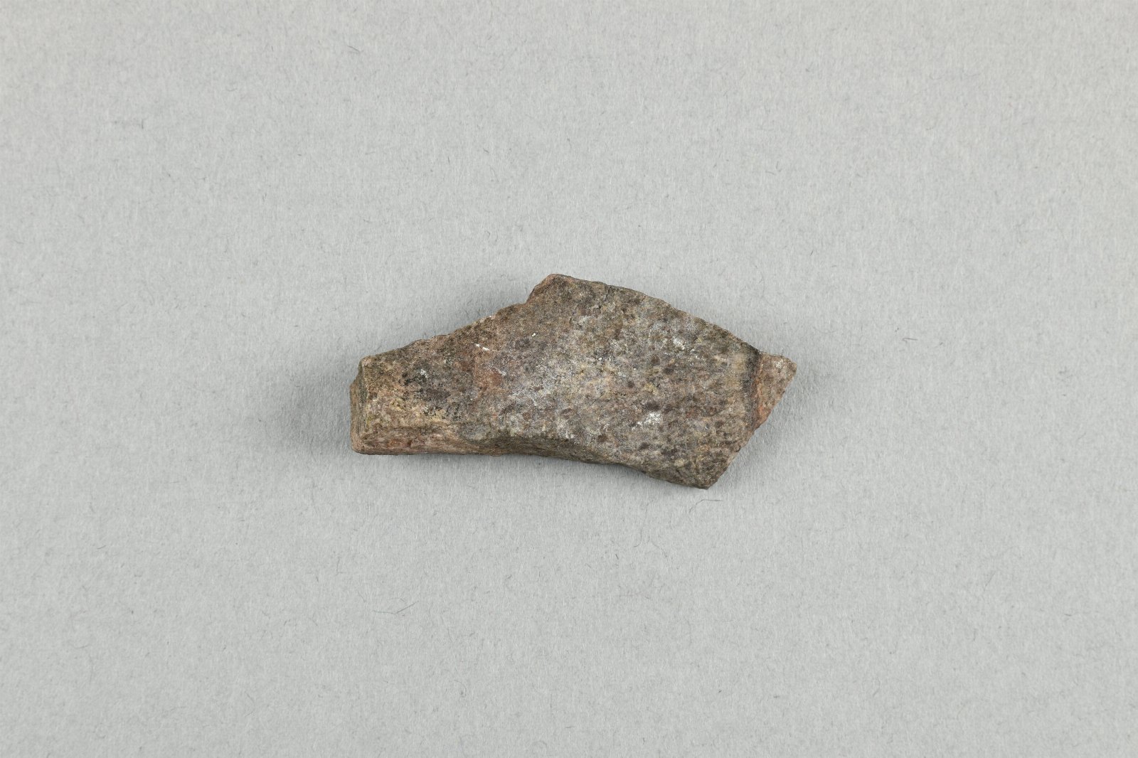 914067