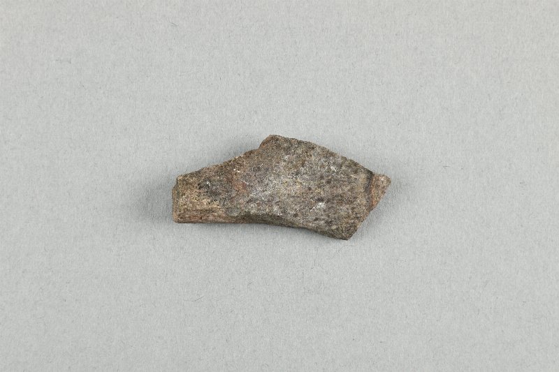 914067