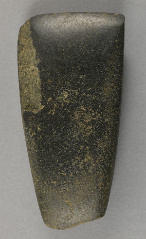 18143D