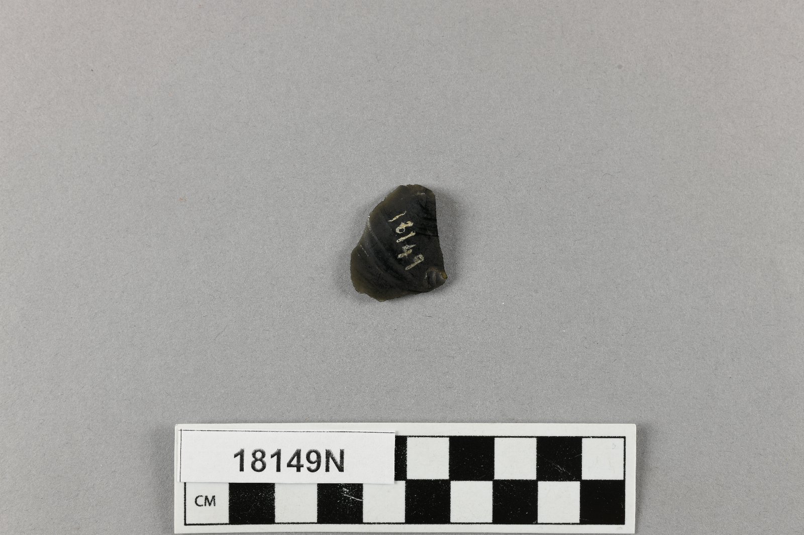 915085