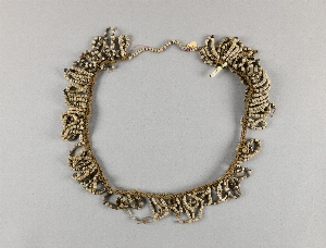 P3884B