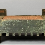 915499