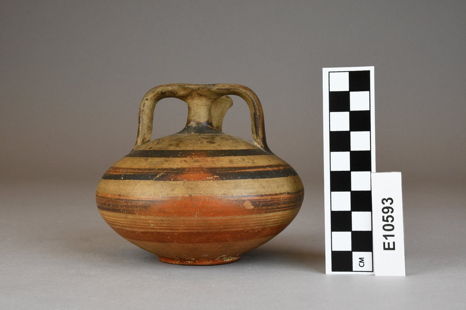 915621