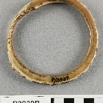 915812
