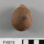915919