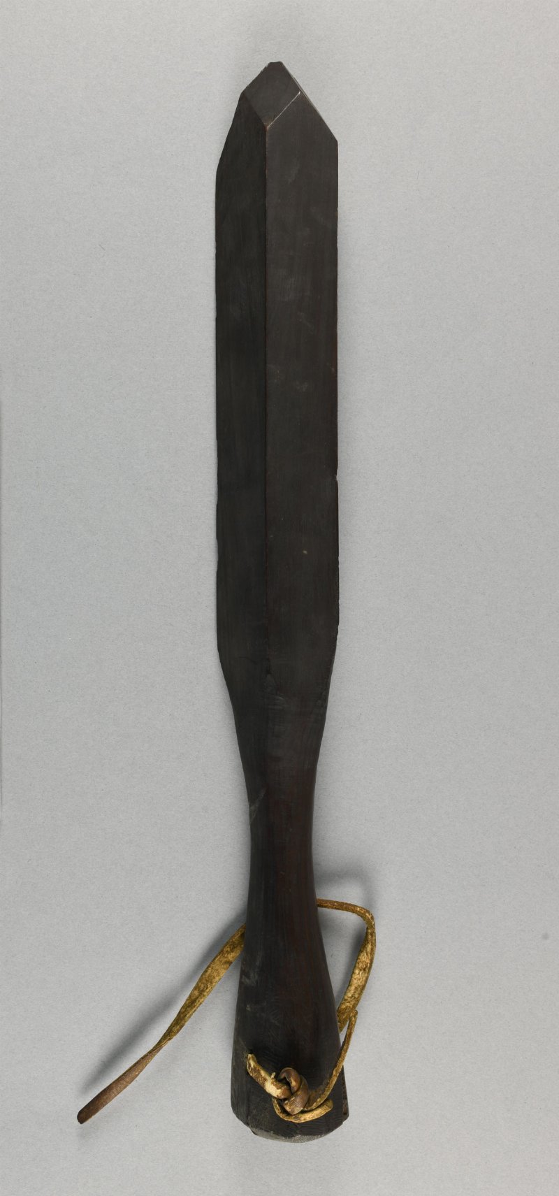 916440