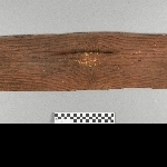 916563