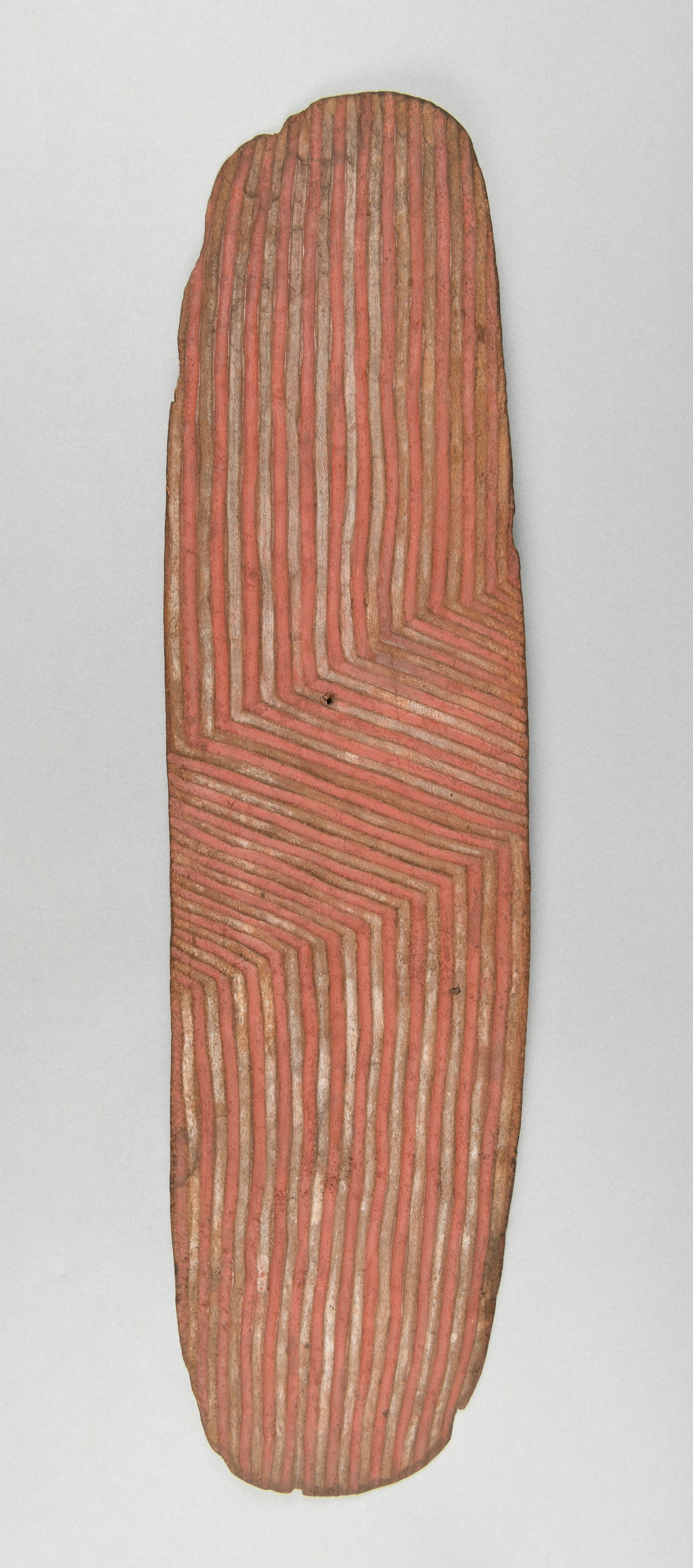 916734
