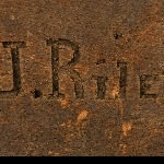 916853