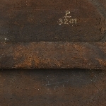 916873