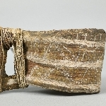 917757