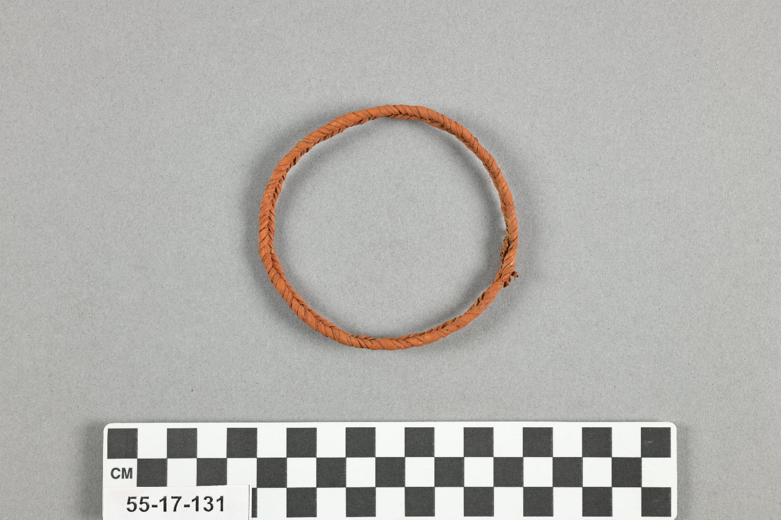 922367