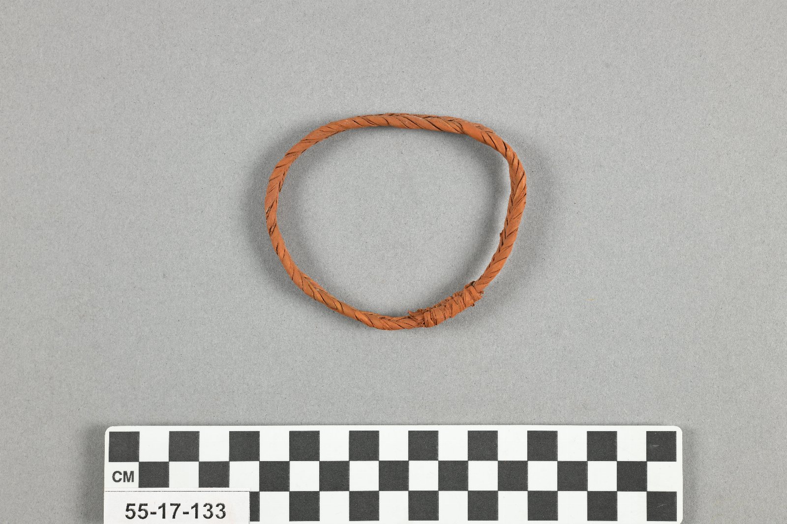 922371