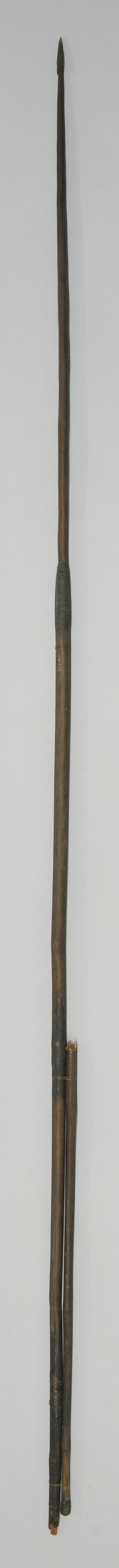 925010