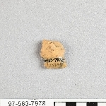 928133